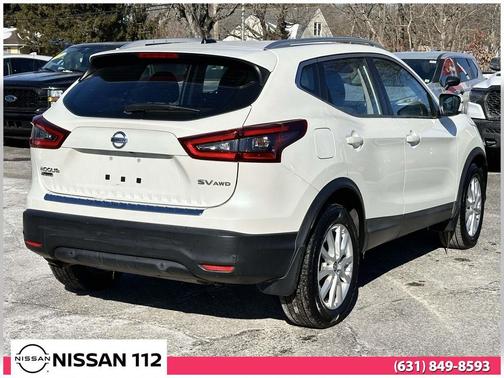 2020 Nissan Rogue Sport SV