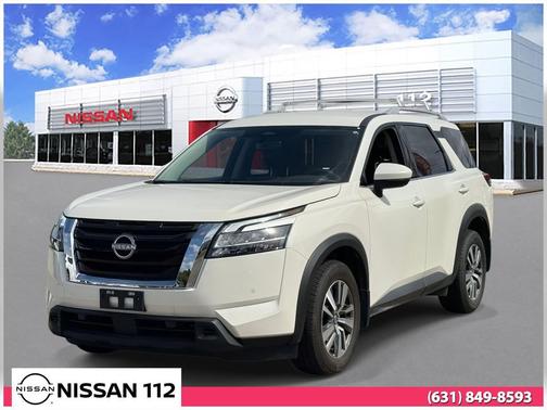 2024 Nissan Pathfinder SL 4WD
