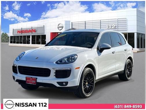2017 Porsche Cayenne Platinum Edition