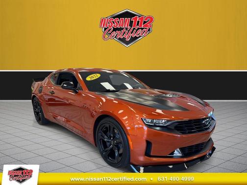 Vivid Orange Metallic 2022 Chevrolet Camaro RWD Coupe LT1