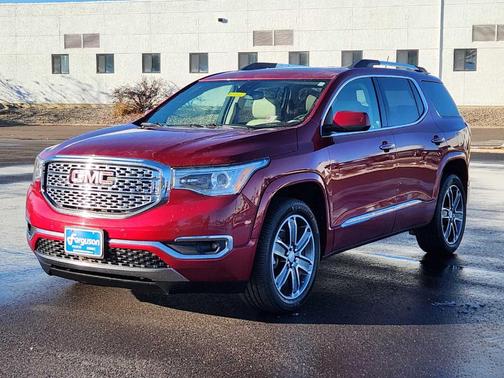 2019 GMC Acadia Denali