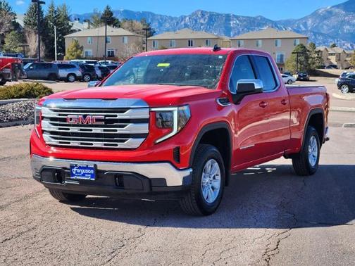 2025 GMC Sierra 1500 SLE