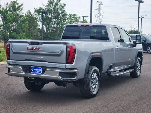 2025 GMC Sierra 3500 SLT