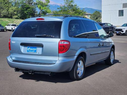 2006 Dodge Grand Caravan SE