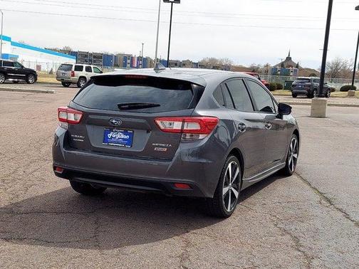 Photo 3 of 27 of 2018 Subaru Impreza 2.0i Sport