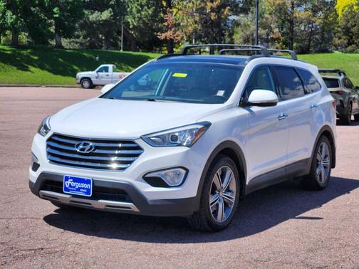 2016 Hyundai SANTA FE SE