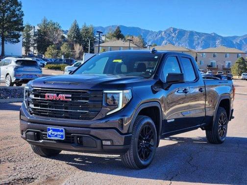 2025 GMC Sierra 1500 Elevation