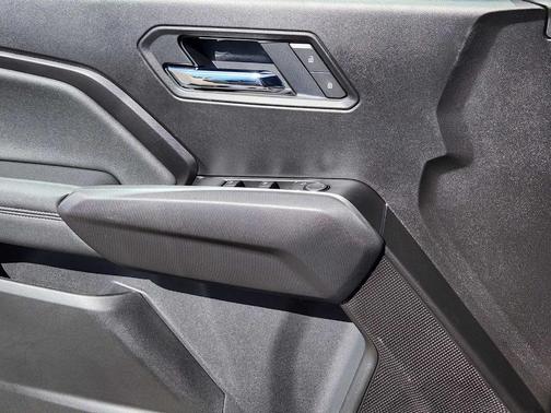 Onyx Black 2026 GMC Canyon Elevation