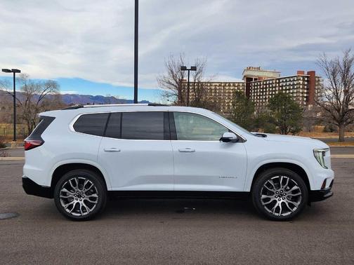 2026 GMC Acadia AWD Denali Ultimate