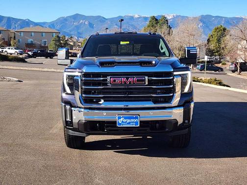 2026 GMC Sierra 3500 SLT