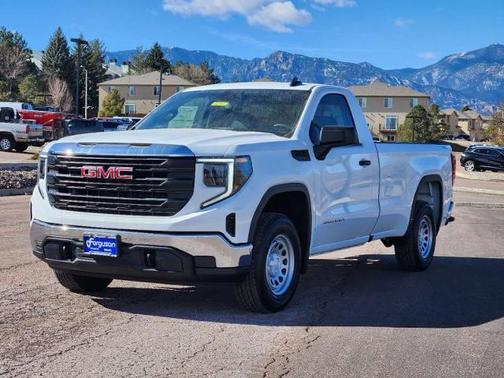 2025 GMC Sierra 1500 Pro