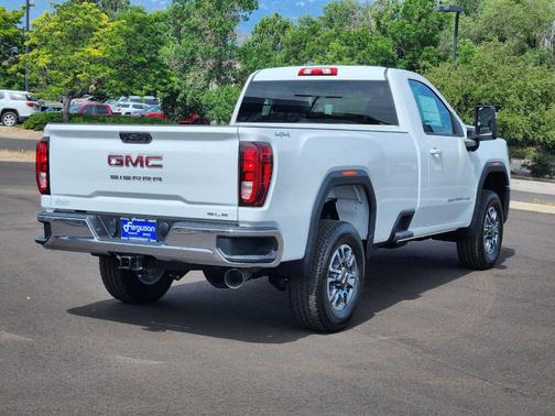 2025 GMC Sierra 3500 SLE