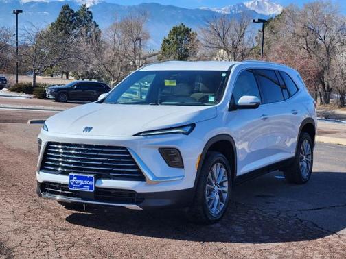 2025 Buick Enclave Preferred