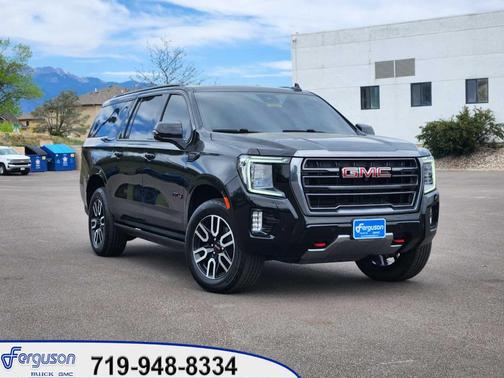 Onyx Black 2023 GMC Yukon XL AT4