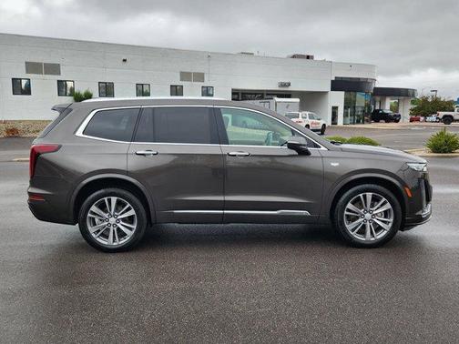 Dark Mocha Metallic 2020 Cadillac XT6 Premium Luxury AWD