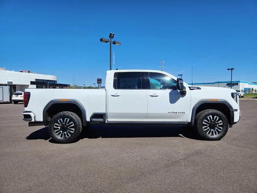 2024 GMC Sierra 3500 AT4