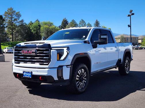 2024 GMC Sierra 3500 AT4