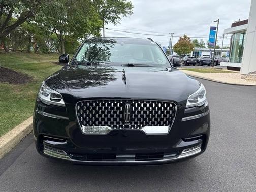 2023 Lincoln Aviator BLACK LABEL