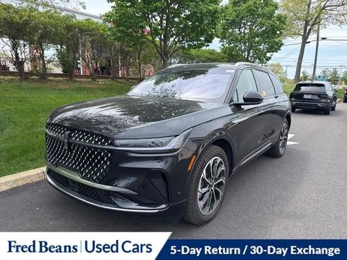 INFINITE BLACK MET CC 2024 Lincoln Nautilus RESERVE