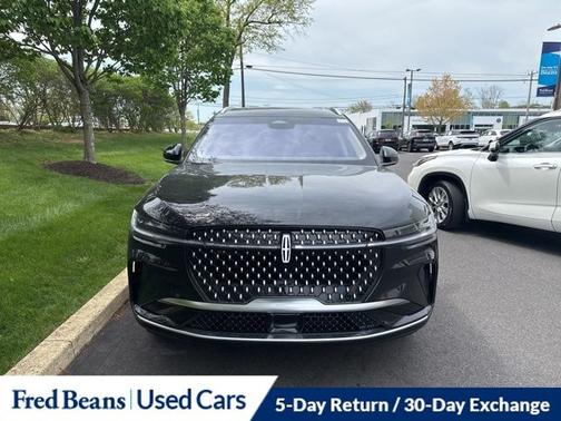 INFINITE BLACK MET CC 2024 Lincoln Nautilus RESERVE