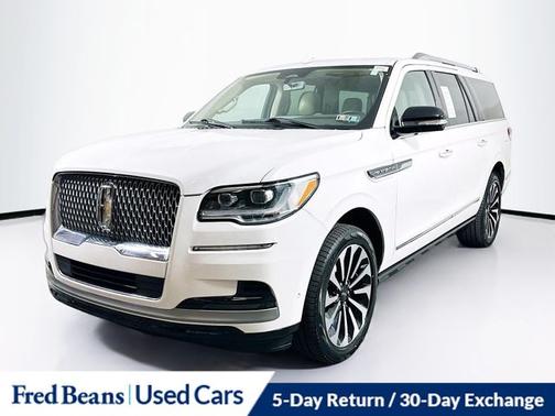 PRISTINE WHITE METALLIC 3C 2023 Lincoln Navigator L RESERVE