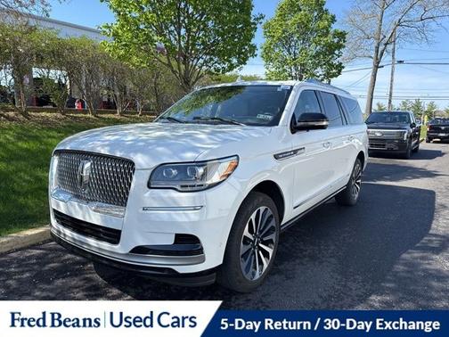 PRISTINE WHITE METALLIC 3C 2023 Lincoln Navigator L RESERVE