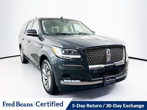 2022 Lincoln Navigator L RESERVE