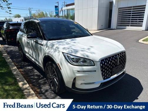 PRISTINE WHITE MET 3C 2023 Lincoln Corsair RESERVE
