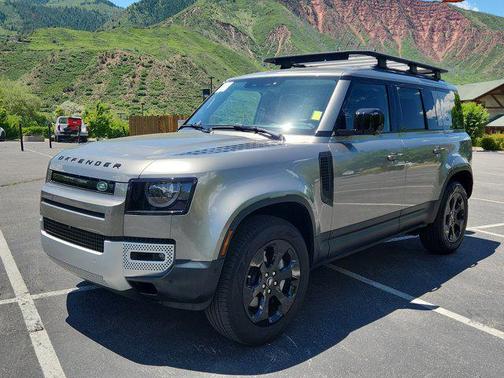 2024 Land Rover Defender 110 P400 S