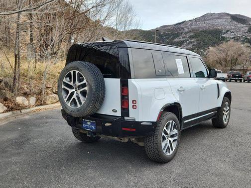 2022 Land Rover Defender 110 X-Dynamic HSE