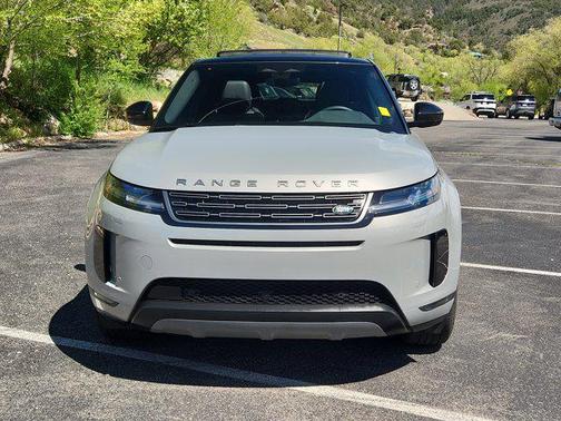 2025 Land Rover Range Rover Evoque Core S