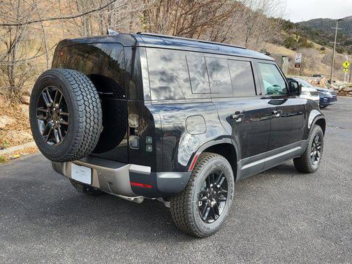 2026 Land Rover Defender S