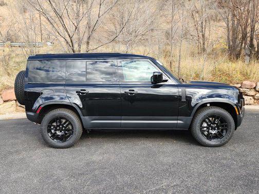 2026 Land Rover Defender S