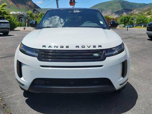 2024 Land Rover Range Rover Evoque Core S