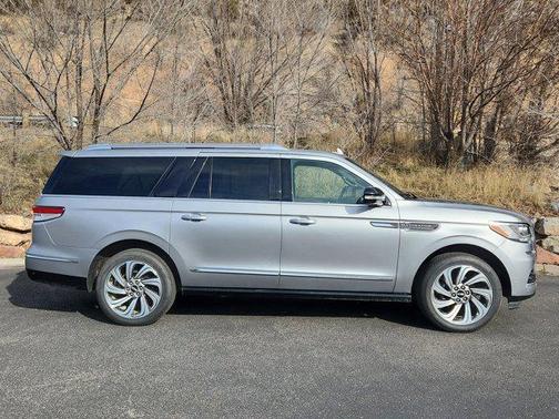 2022 Lincoln Navigator Reserve