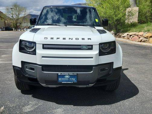 Fuji White 2025 Land Rover Defender V8