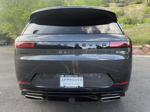 2023 Land Rover Range Rover Sport SE