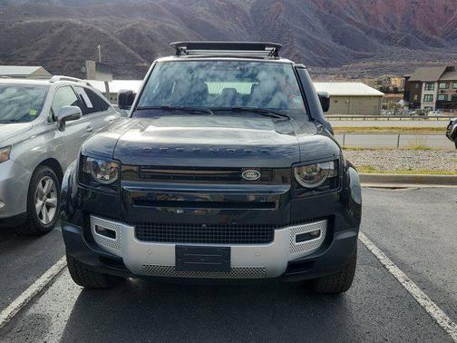 2024 Land Rover Defender S