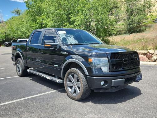 Tuxedo Black Metallic 2014 Ford F-150 FX4