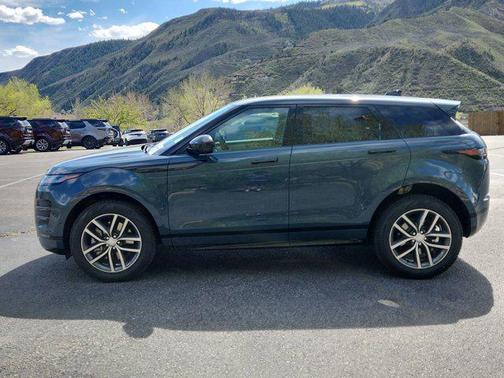 Tribeca Blue Metallic 2026 Land Rover Range Rover Evoque Dynamic SE