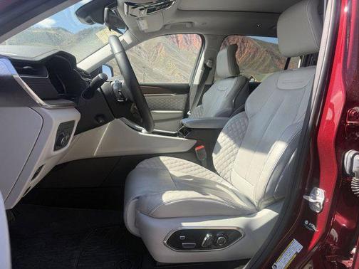 2022 Jeep Grand Cherokee L Summit