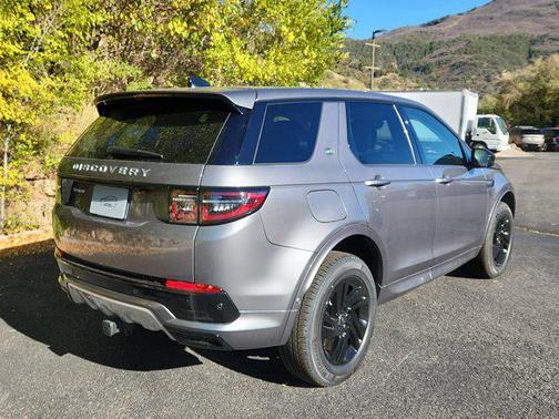2025 Land Rover Discovery Sport S