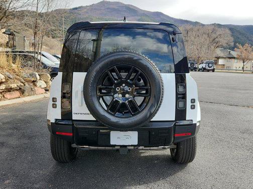 2026 Land Rover Defender S