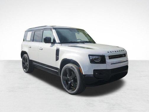 Borasco Grey Metallic 2026 Land Rover Defender P400 X-Dynamic SE