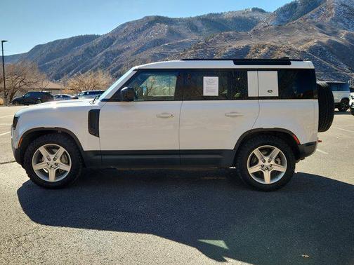 2020 Land Rover Defender 110 SE