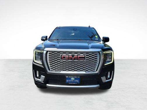 Onyx Black 2022 GMC Yukon Denali