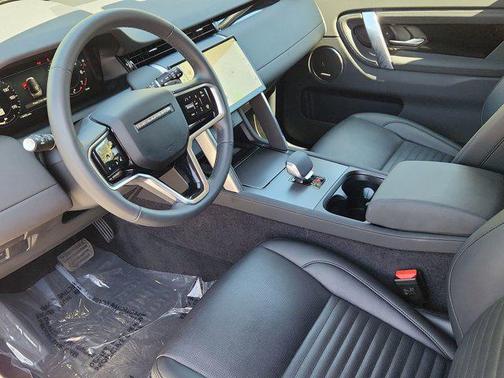 2025 Land Rover Discovery Sport S