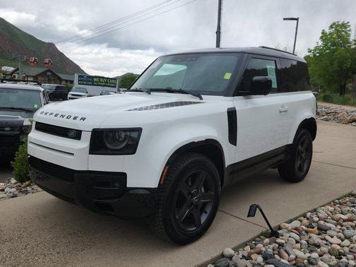 2024 Land Rover Defender 90 P400 X-Dynamic SE