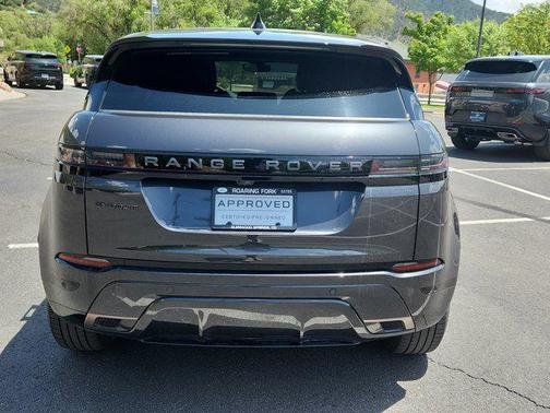 2024 Land Rover Range Rover Evoque Dynamic SE