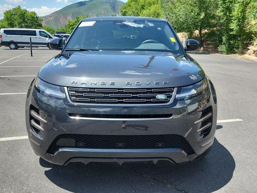 2024 Land Rover Range Rover Evoque Dynamic SE